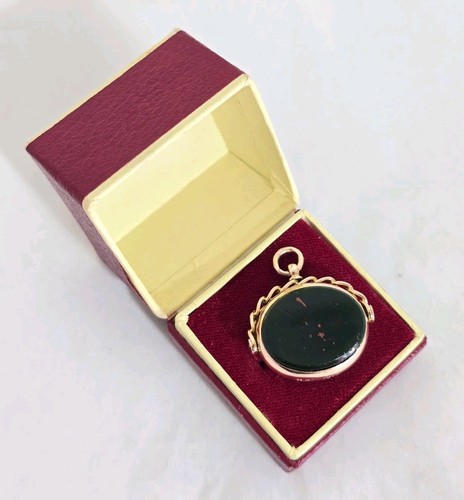 9ct gold fob pendant - gold,