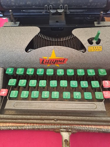 Vintage childs typewriter - childs,