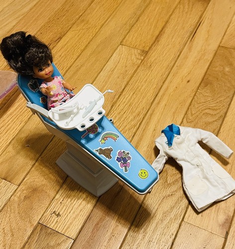 Vintage 1996 dentist barbie - 1996,