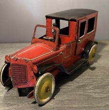VINTAGE CAR TOLE LIMOUSINE