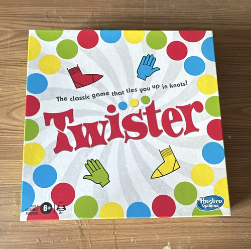 Hasbro twister complete - hasbro,