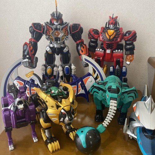 Power rangers jungle - rangers,