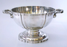 ANTIQUE ART DECO SILVER PLATE TWIN HANDLED DECORATIVE PUNCH BOWL c1920