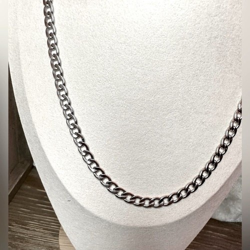 Chain necklace - 22”,