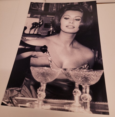 Film legends sophia loren - legends, "sophia