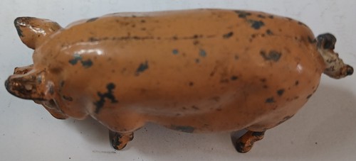 Vintage retro hollow - retro, pig