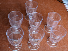 7 PLASTIC DRINKING GLASSES, WINE, SOFT DRINK, BEER 4.5 IN 11 CM TALL 250 ML