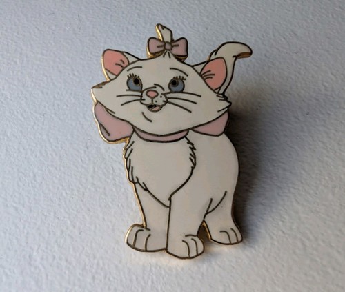 Vintage 2002 disney pin - ​vintage,