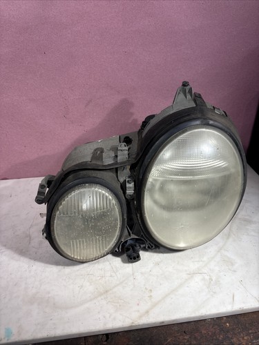 Mercedes w210 e320 - w210, front