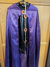 Teen Titans Raven Cosplay