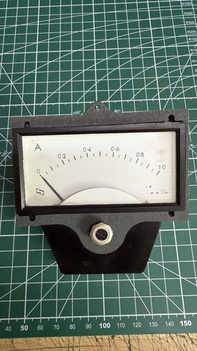 Vintage ammeter british - british,