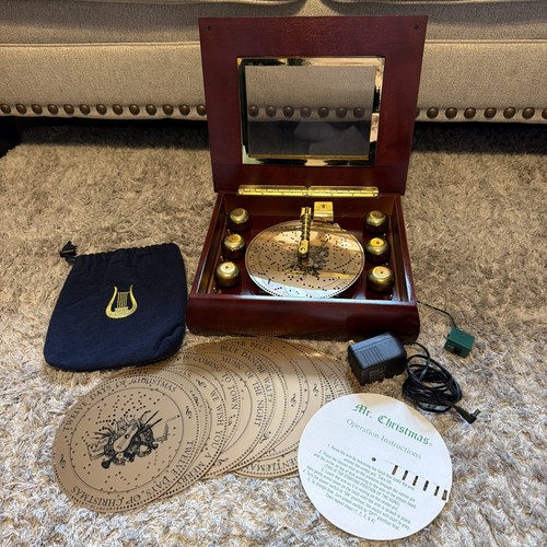 Christmas gold label - mr,