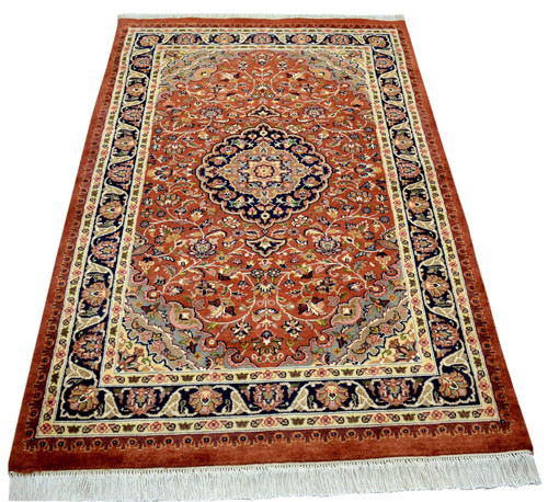Handknotted woolen rustic red - woolen,