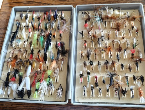Fox box fly - box, grey