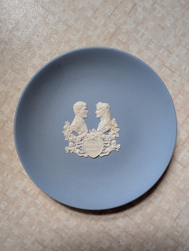 Wedgwood trinket dish royal - wedgwood,