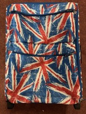 ITLuggage Medium Sized Suitcase With Union Jack Print
