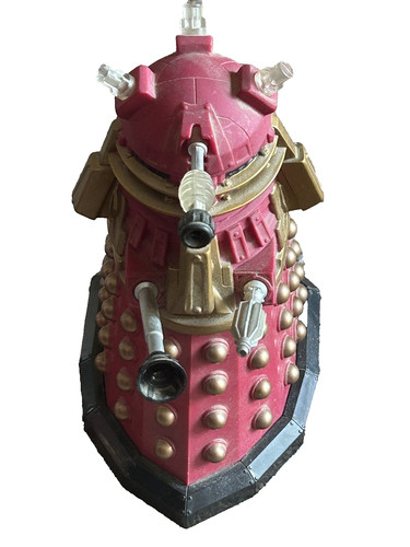 Red supreme dalek bubble bath - supreme,