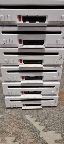 Working nintendo wii - 6,