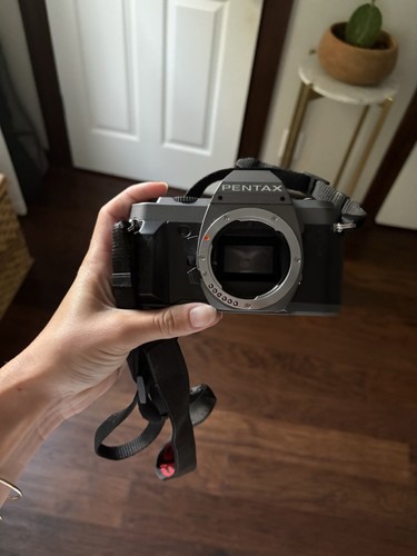 Pentax p30t black 35mm film - pentax,