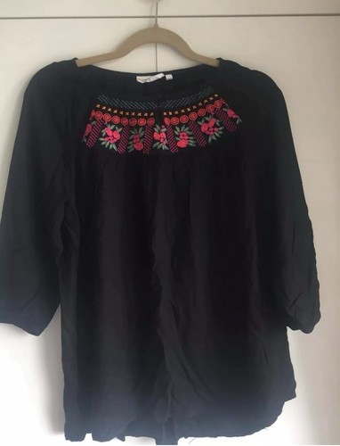 Tammy girl embroidered black