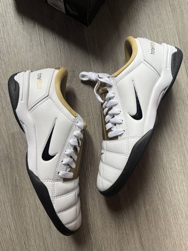 Nike total trainers size - total,