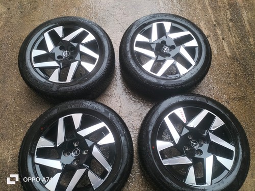 Op00127 alloy wheels and tires - alloy,