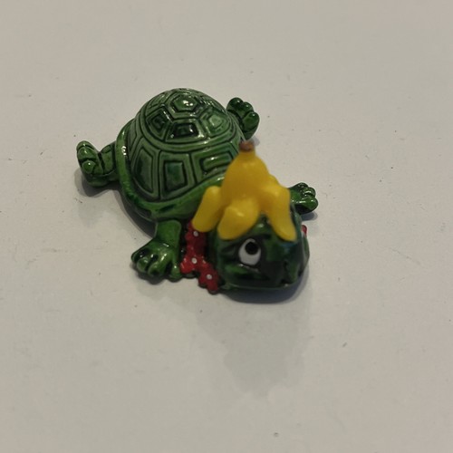 Vintage kinder surprise - ,