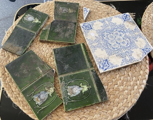 Set broken antique tiles - set, 3
