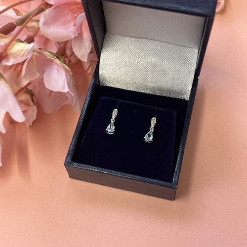 9ct white gold - gold, &