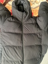 Uniqlo Men's Seamless Down 3D