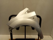 FORD TRANSIT COURIER Left