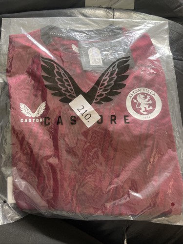 Aston villa general short - villa,