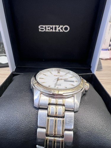 Seiko solar men watch - men's, date