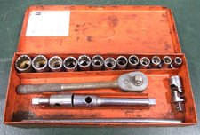 Britool 18 Piece Socket Set NA347L Metric Sizes 10mm To 24mm Steel Case