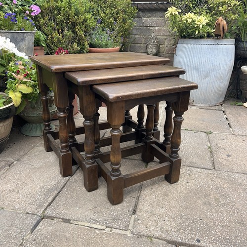 Vintage solid oak nest - oak,