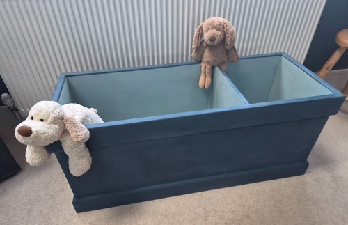 Toy box hand - -, made