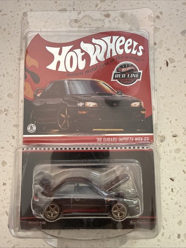 Hot wheels redline club - hot,