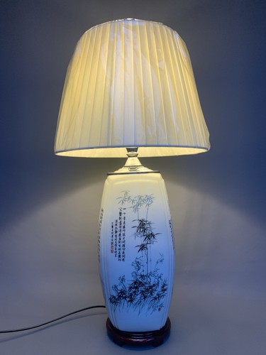 Porcelain lamp with - lamp, plum