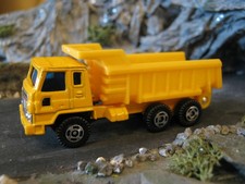 Welly Nissan Diesel Resona