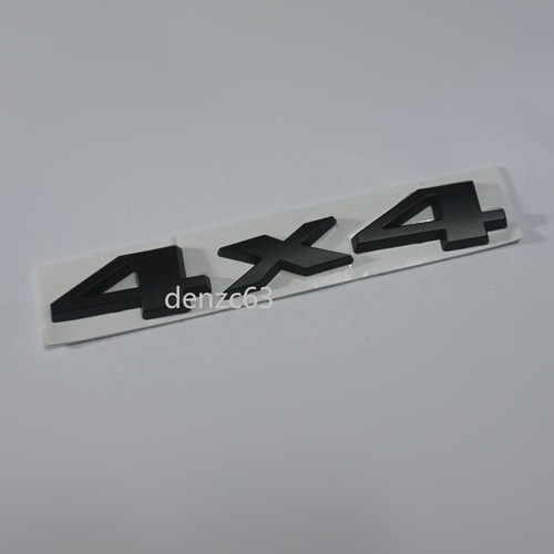 Matte 4x4 black metal - matte, badge