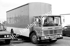 THH Truck Photos - Leyland - W. Jones & Son Amusements Fairground Fun Fair.