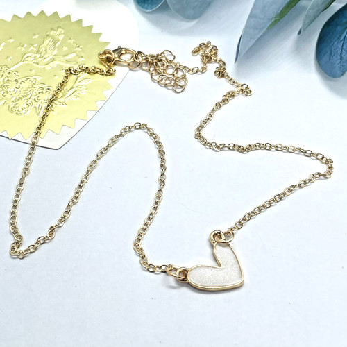 Necklace oliver bonas - 🦋,
