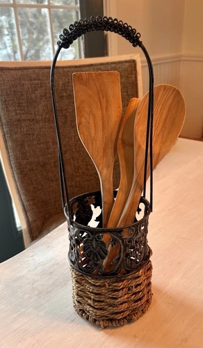Vtg wrought iron wicker basket - vtg,
