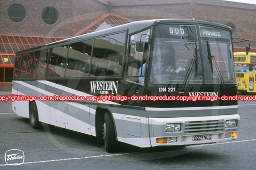 Coach photo western - coach,