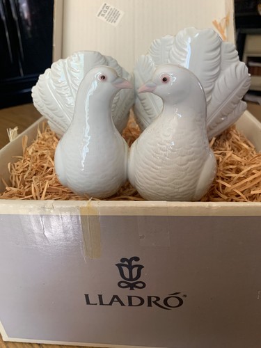 Signed lladro 1169 couple - 1169, of