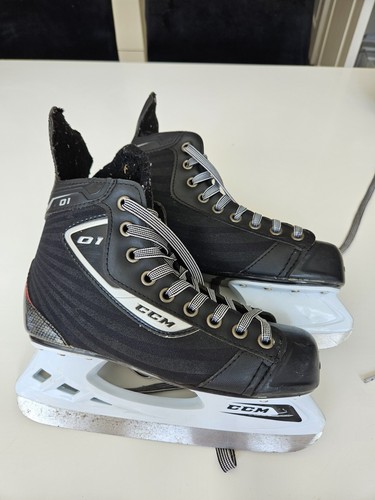 Ccm ice skates hockey boots - skates,
