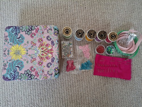 Pretty patterned tin - patterned,