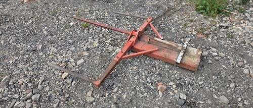Pallet fork bale - spike, lift