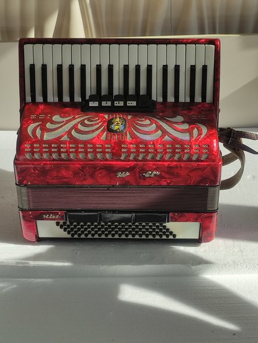 Piano accordion akkordeon - piano,