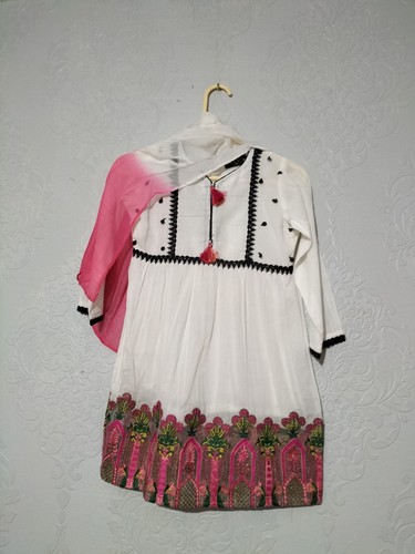 Traditional pakistani dress - pakistani,